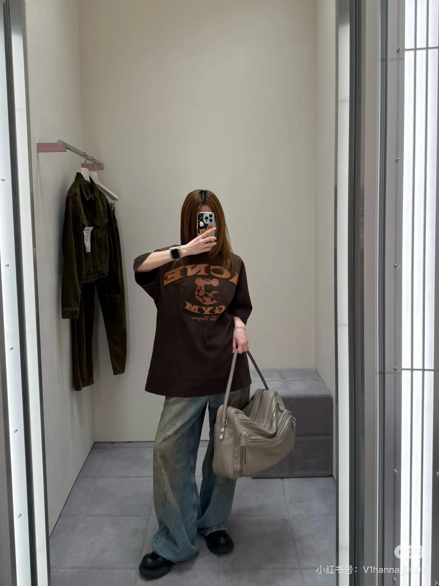 【 】Acne Studios （Brown）